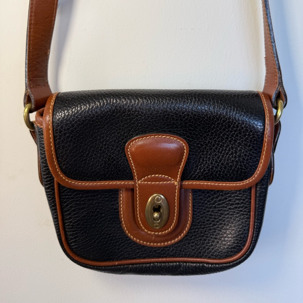 Vintage 90s COACH Sheridan crossbody